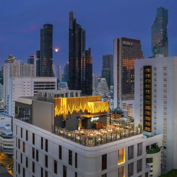 बैंकॉक में, होटल Mercure Bangkok Surawong