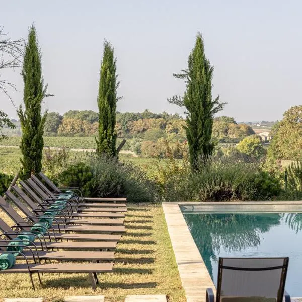 Aux ducs de Sienne, hotel u gradu 'Montagne'