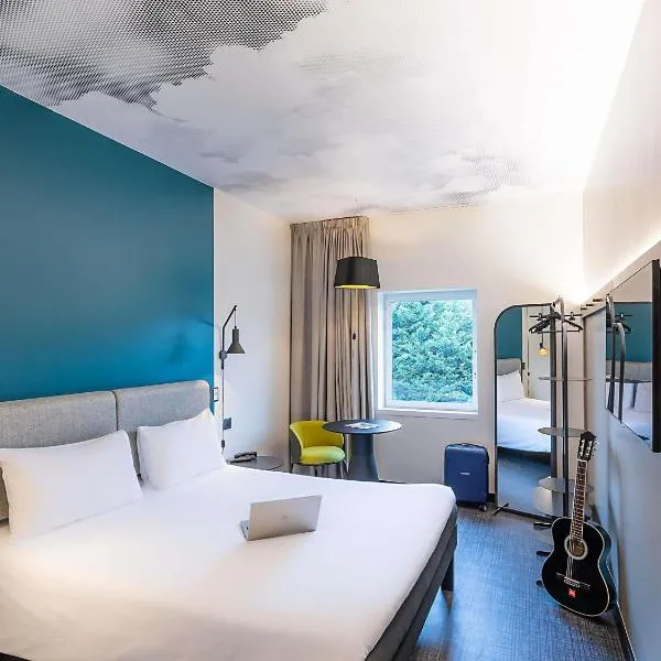 Hotel ibis Lisboa Alfragide, hotel en Lisboa