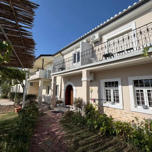 Garden Villa Guni, ξενοδοχείο σε Κρούγια