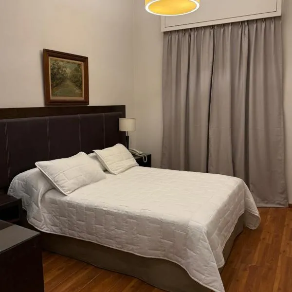Hotel Carlos V, hotel en San Miguel de Tucumán
