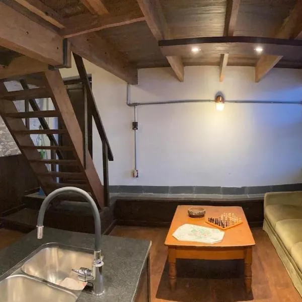 Loft de diseño ladrillo, madera y comodidad, hotel sa Paysandú