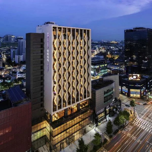 Mercure Ambassador Seoul Hongdae, hotel sa Seoul