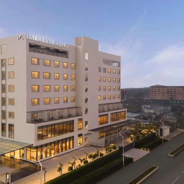 Mercure Lucknow Gomti Nagar – hotel w mieście Lucknow