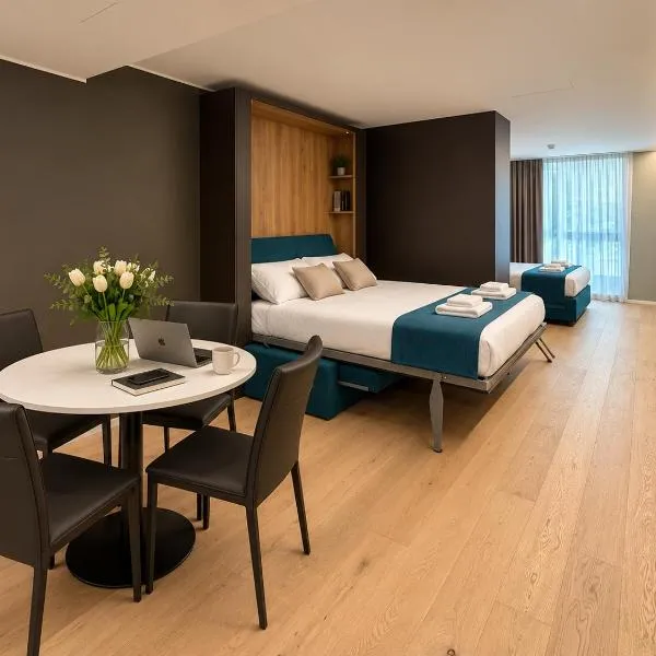Arbed Living Hotel SELF CHECK IN - Supercharger - Bellinzona، فندق في بيلينزونا
