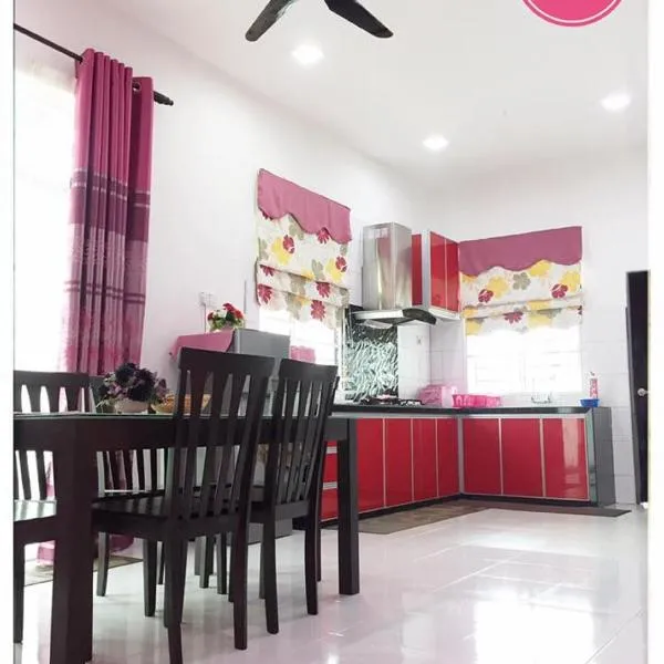 Wadihana Homestay, hotell sihtkohas Kangar