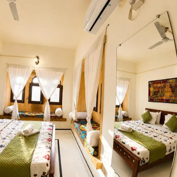 Hotel Heaven In Jaisalmer, hotel u gradu 'Jaisalmer'