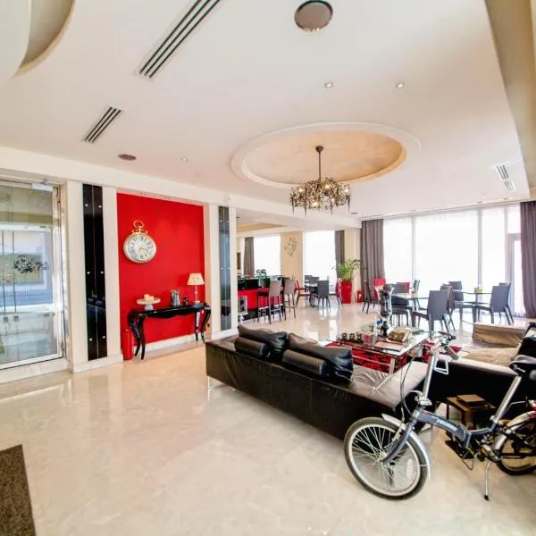 Comfy Boutique Hotel, hotel v destinaci Kalamata