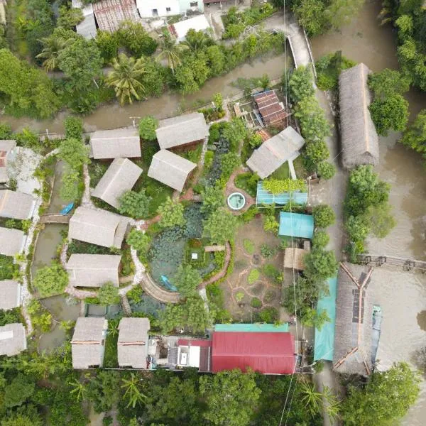 Viesnīca Muong Dinh Lodge pilsētā Ấp Nhơn Bình