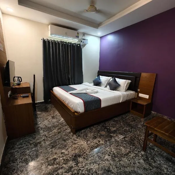GSILVER HOTELS PERUMBAKKAM - Budget Classic Rooms Near Sholinganallur OMR – hotel w mieście Ćennaj