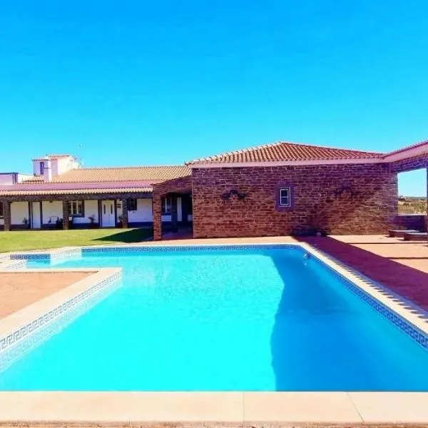 Casas do Monte, hotel em Giões