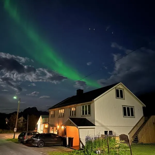 Northern Dream Lofoten, hotel em Hovdan