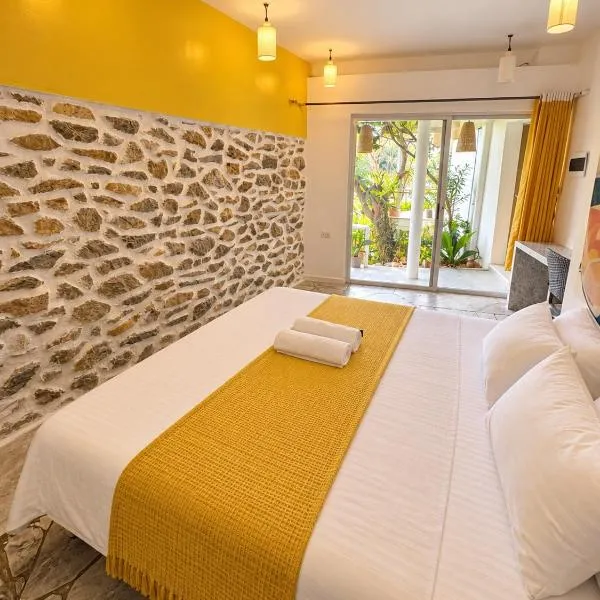 Lonos Circle Terrace view، فندق في Romblon