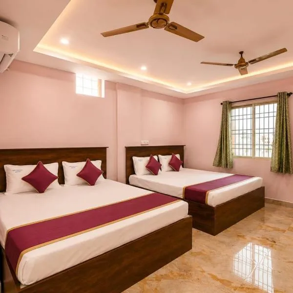 Sree Chandu Hotel & Function Hall, hotel a Tirupati