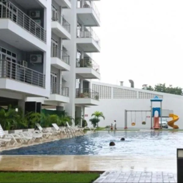 AQUA GARDENS SEAVIEW LUXURY HOMESTAY-BAOBAB RD NYALI Msa、モンバサのホテル