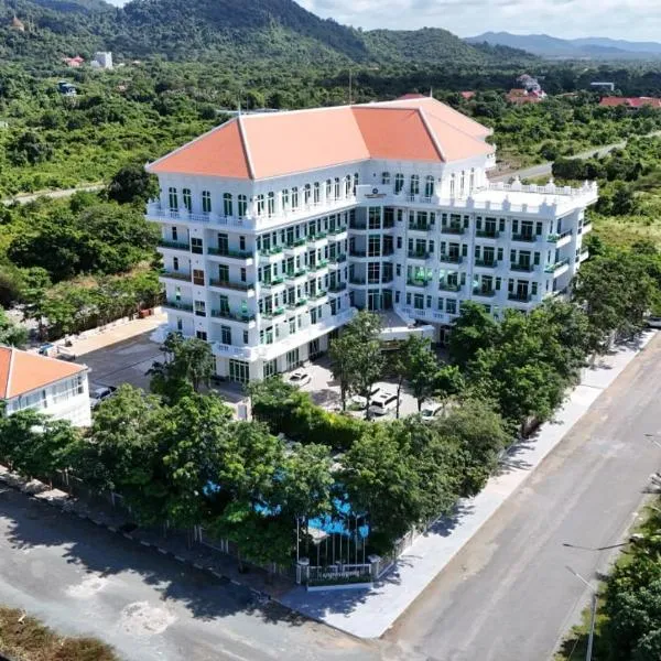 Kep में, होटल Sangkahak Mith Hotel
