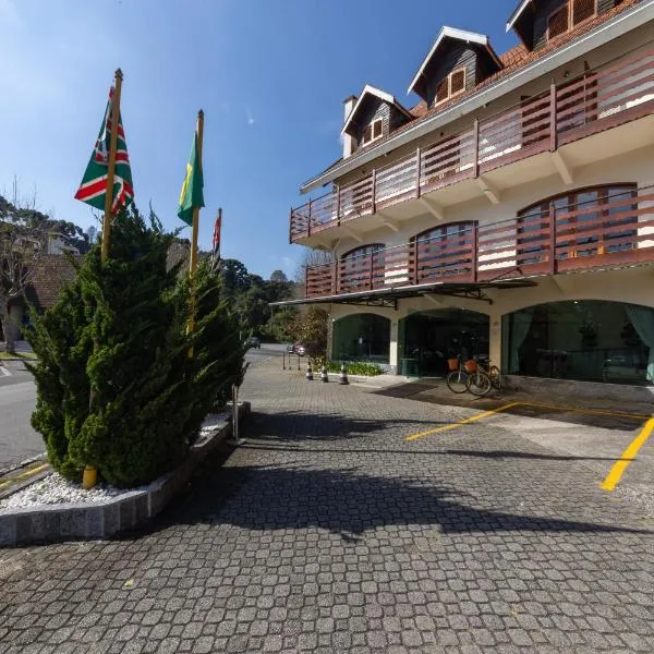 Euro Suit Campos do Jordão - 950 m da Vila Capivari, hotel u gradu Kampos do Žordao