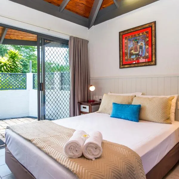 Island Leisure Resort, hotel in Nelly Bay