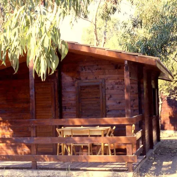 Villaggio Camping Uria, ξενοδοχείο σε Foce Varano