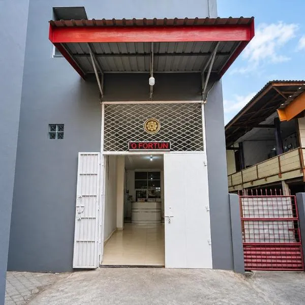 Hotel O Wisma Fortuner, hotel em Makassar