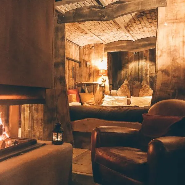 Les Cabanes de Rensiwez, khách sạn ở Mabompré