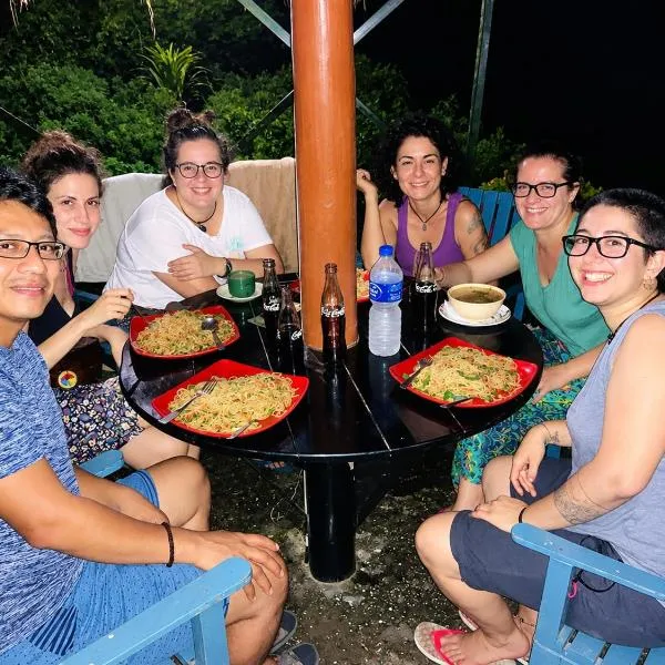 Safariwildlife lodge & camp, hotel din Sauraha
