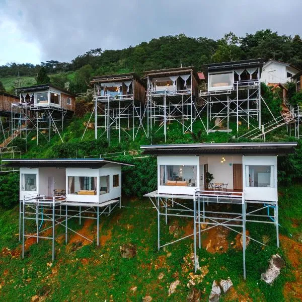 หลงฮักเขา ภูชี้ฟ้า Long Huk Kao Phuchifa, Hotel in Ban Huai Khu