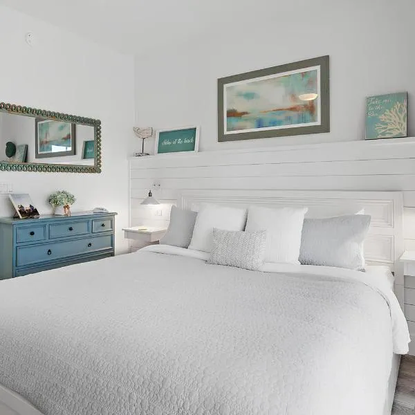 Bluehavenon30a-Between Rosemary & Alys Beach -Steps to Beach & Dining-Sleeps 3, hotel en Rosemary Beach