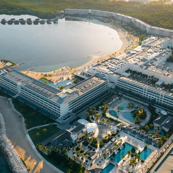 Princess Grand Jamaica Resort - All Inclusive, hotel i Green Island