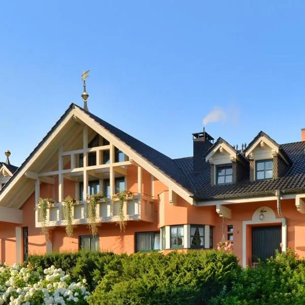 Landhaushotel Hof Wasserkuppe, hotel in Poppenhausen