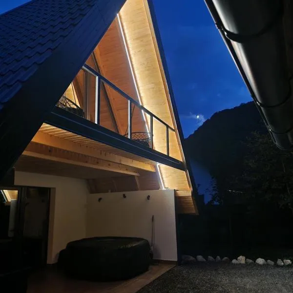 River Zen House โรงแรมในŠipovo
