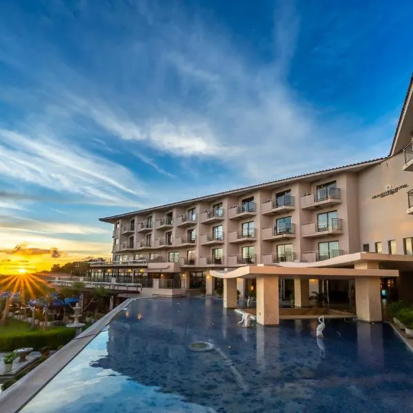 GRANDVRIORESORT ISHIGAKIJIMA Ocean's Wing & Villa Garden, khách sạn ở Đảo Ishigaki