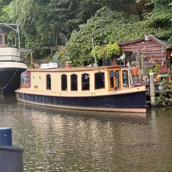 Salonboot de Wending, hotel u Groningenu