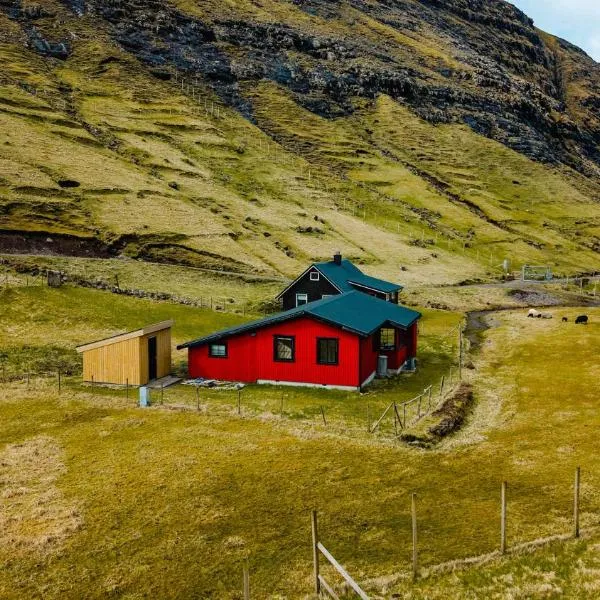 Saksun Mountain & Beach Cottage, hotel in Saksun