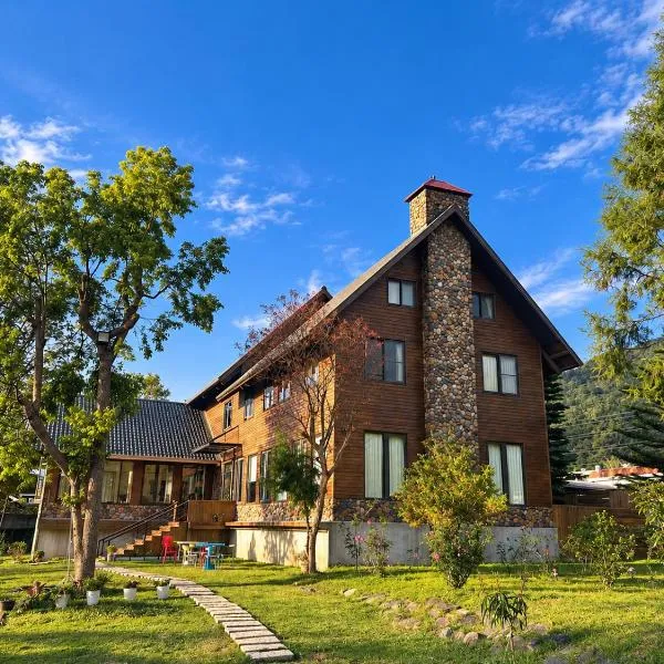 大方來富莊園民宿DF Life Lodge, hótel í Yung-an-ts'un