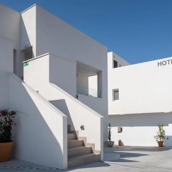 Hotel Senderos, hôtel à Agua Amarga