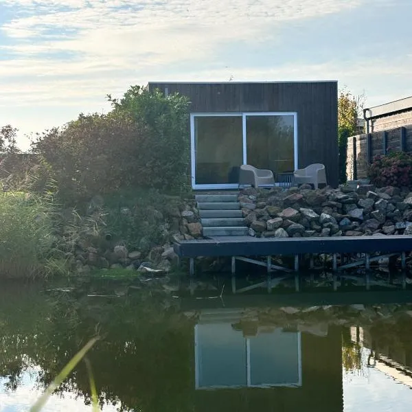 Tiny house Stilte oan it wetter, hotel sa Stiens