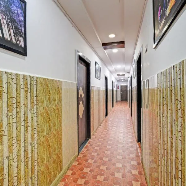 Hotel O Sadashivpet Bus Terminal Hyderabad, מלון בSadāseopet