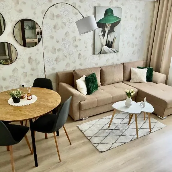 Bella Apartment, hotel Ruszéban