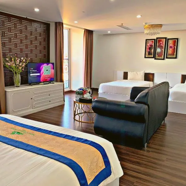 New Century Hotel, hotell i Lạng Sơn