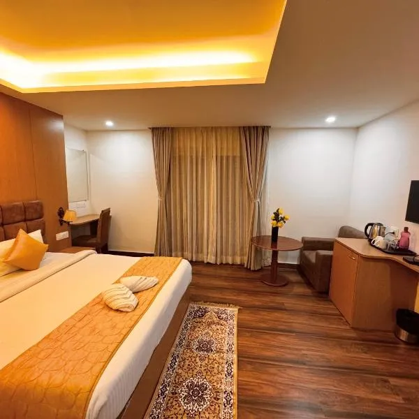 Staynest Continental Gangtok - 100 meter from Ridge Park, hotel di Gangtok