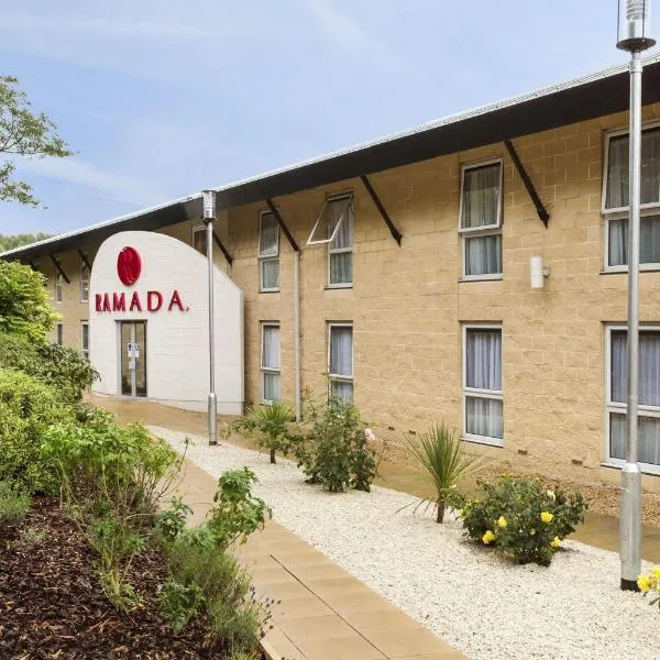 Ramada Oxford, hotel din Waterstock