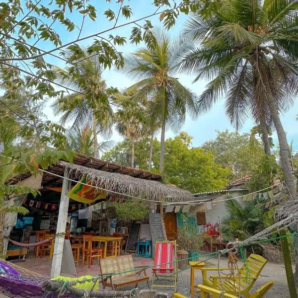 Delft Village Stay - Experience Based Local Island Stay in Jaffna, hotel v mestu Delft East
