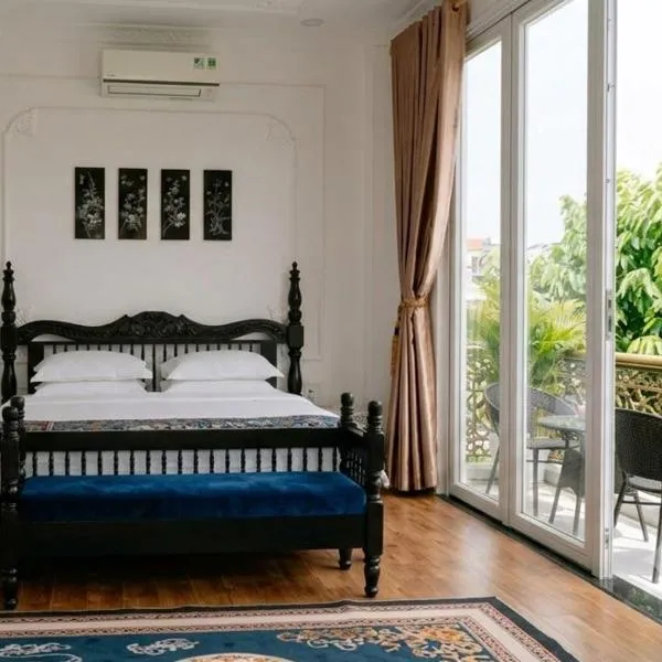 Le Mékong Bleu - City center, 10 mins to the coconut plantation, hotel u gradu 'Ben Tre'