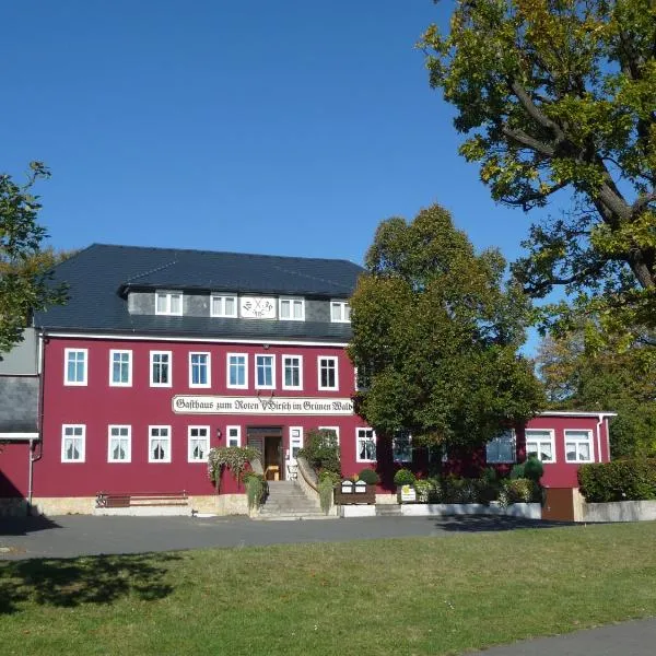 Zum Roten Hirsch im Grünen Wald, hotell sihtkohas Saalfeld