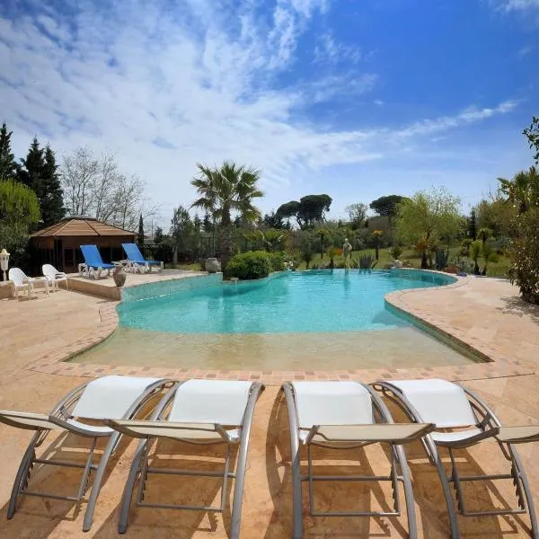 Mas de la Montille、エーグ・モルトのホテル