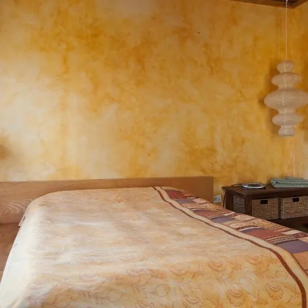 Green Dragon Organic Farm and B&B, hotel v destinaci Tatamagouche