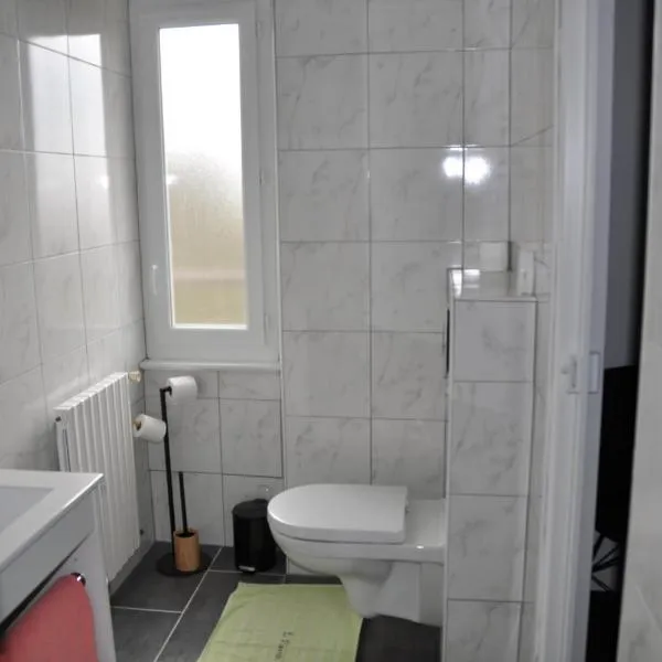 Le Florentin โรงแรมในFlorentin-la-Capelle