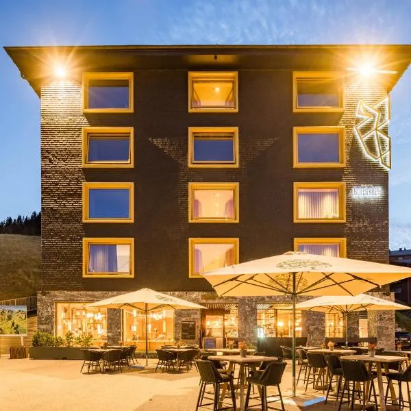 Berghotel Kleiner Biber – hotel w mieście Warth am Arlberg