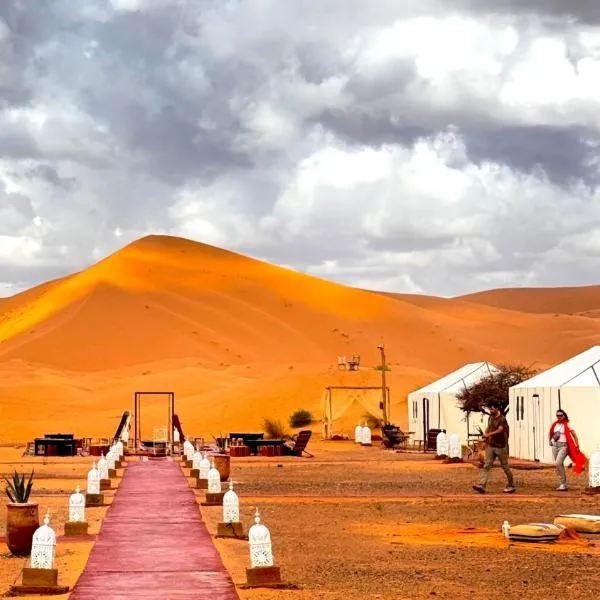 Rosara Luxury Camp, hotel i Merzouga
